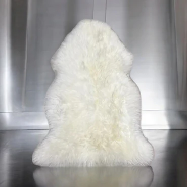 Coloured Sheepskins Ivory